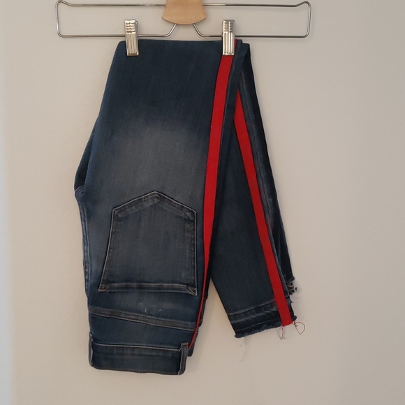 Express Jeans - Picture 2 of 5